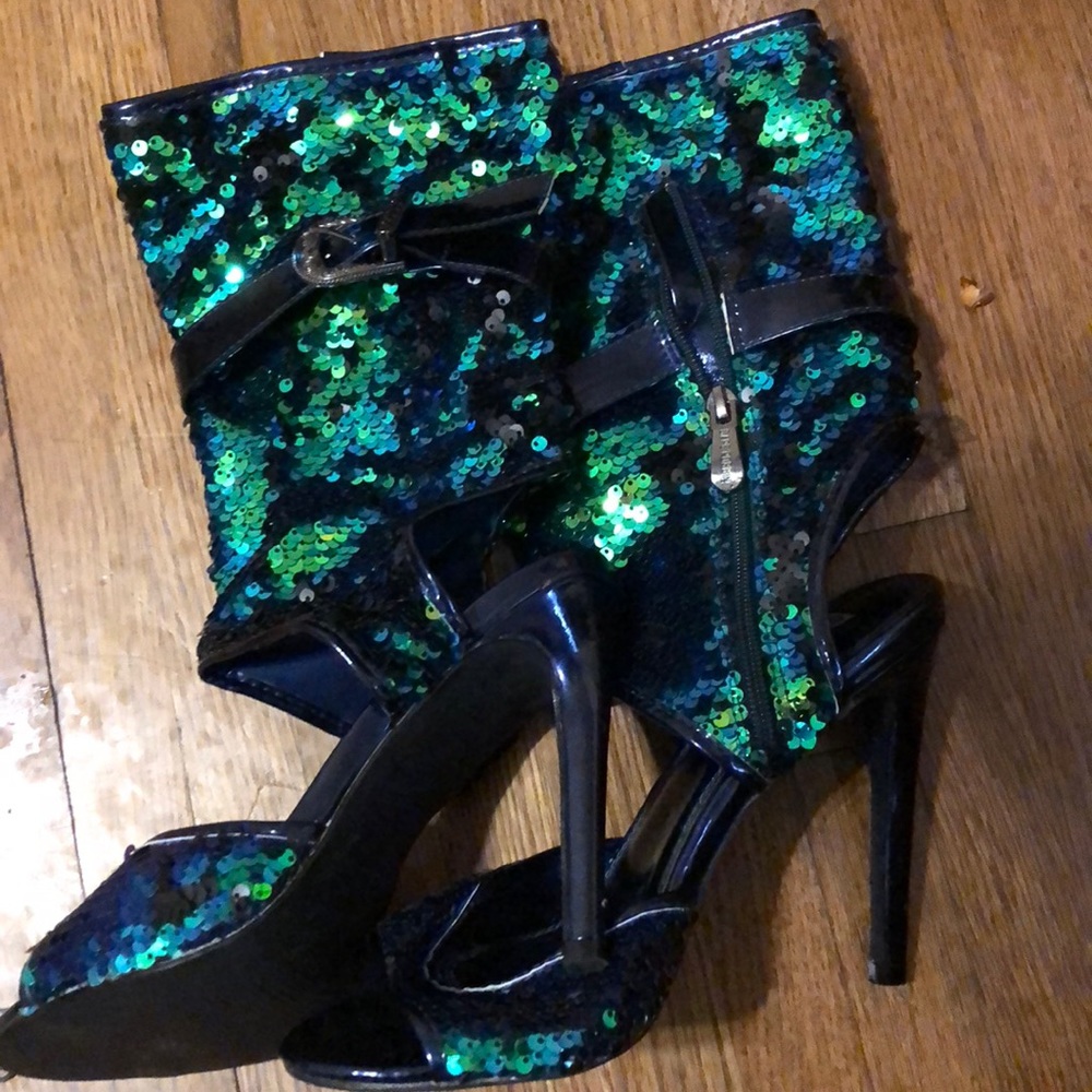 Open toe heels